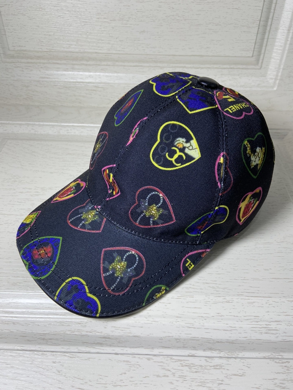 ブランド帽子正面デザイン